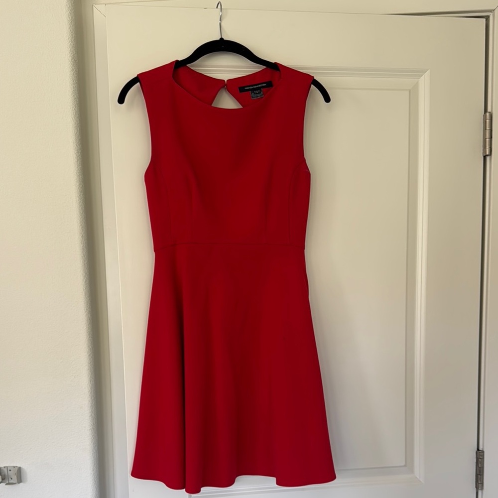 Elegant Red Sleeveless Dress